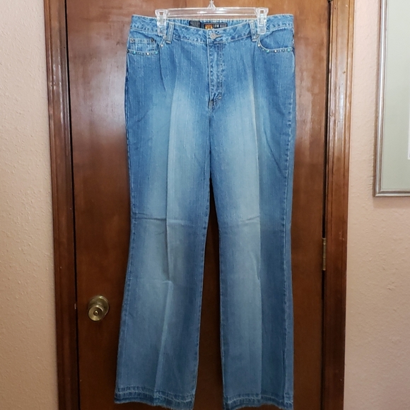 Turquoise/stud accented jeans Size 16 low rise EUC - Picture 8 of 13